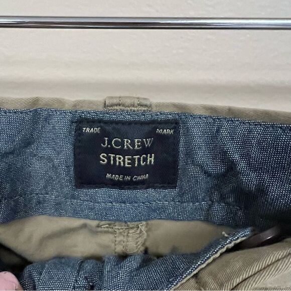 J Crew stretch khaki shorts  Sz 33 - Picture 4 of 5